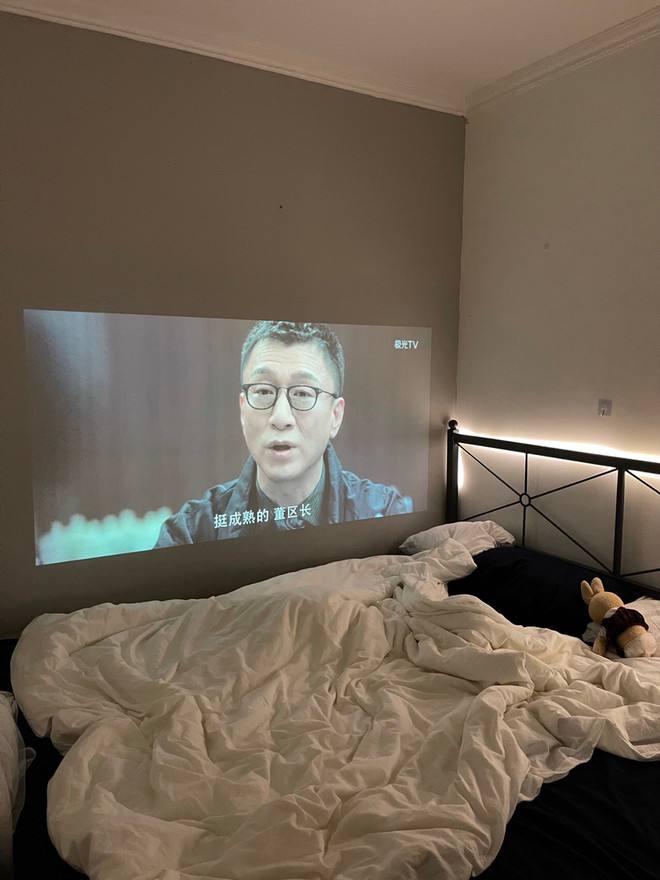 beatrix_vi's tweet photo. Sad to watch a movie but no one to talk to https://t.co/icwWQSLjo3