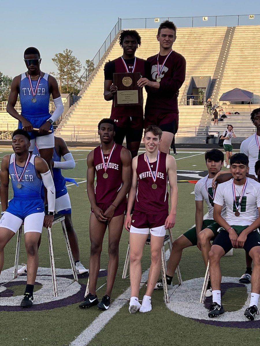 Congrats to our 4X4 for becoming District Champs tonight! #RFTD