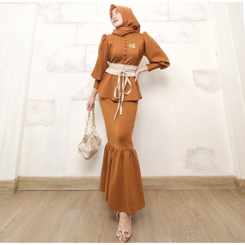 shopeemf's tweet photo. Dah ada baju lebaran blom?
        
   Rate 4.8 - 5++ READY STOCK

-a thread-

No. 9 cakep bangetttt https://t.co/C3UKm5237j