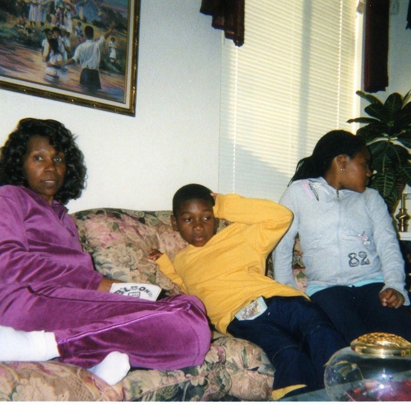 Peter Pants tweet media