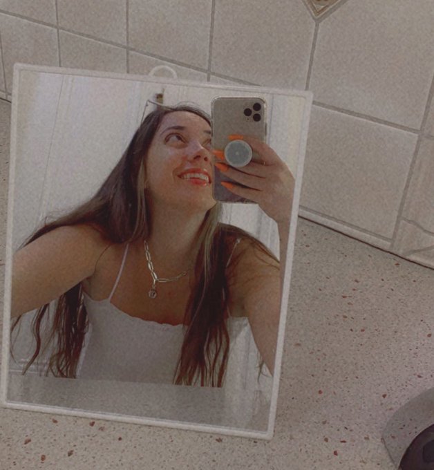 pretty gorlllllll https://t.co/wUIasmZdKK<a href="/tag/newprofilepic"class="tags"><span>#newprofilepic</span></a>