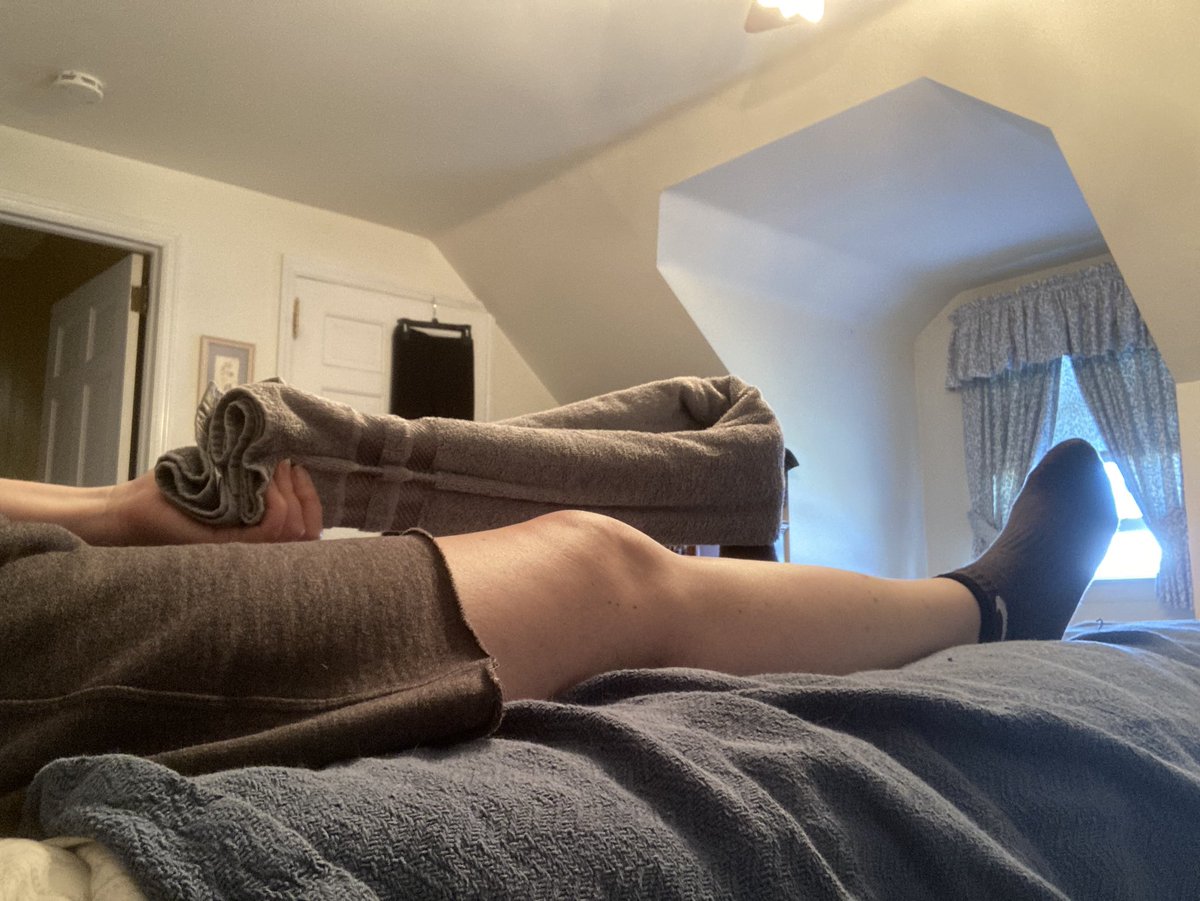 LouBonomi's tweet photo. Hey! My home exercises are getting easier!! 💪💪#justkeepgoing #ptathome https://t.co/FCKcGYOkYT