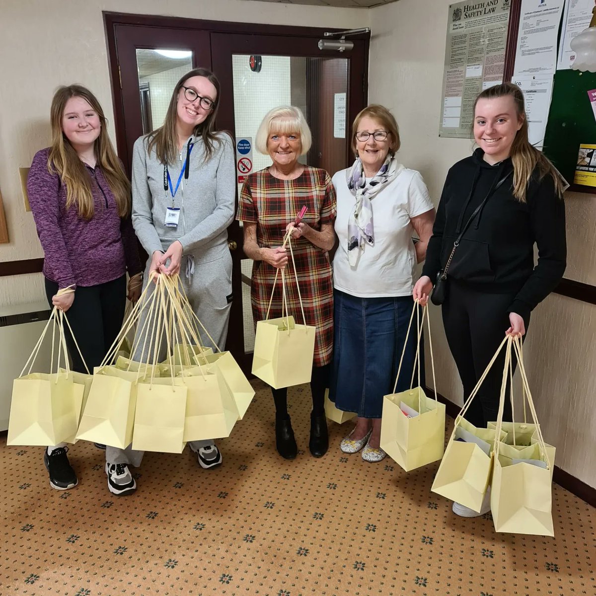 PriorityYouth's tweet photo. Priority Pensioners 🥰 we have loved delivering Easter surprises over the last 2 days and seeing all those smiles, a few more deliveries tomorrow then the PYP Easter Bunnies are hanging up their ears til next year 🐰 #bellefield #kilnhey #larkhillhall https://t.co/ZrpavU9PNL