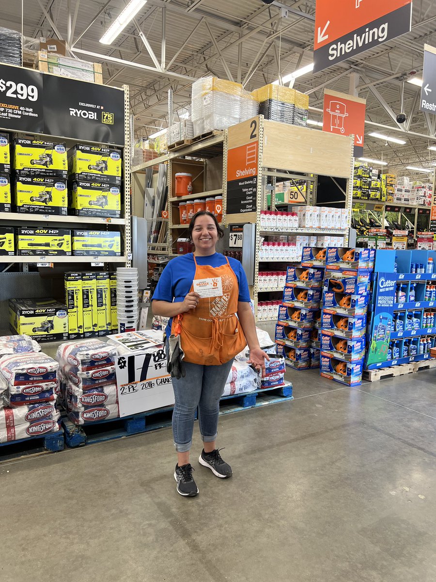 Tonya did a great job spotting in outside garden, making sure to check back and make eye contact!! <a href="/nrk0680/">Nikki Bell</a> <a href="/Depot6830/">Home Depot 6830</a> <a href="/keren_gorg/">Keren Gorglione</a>