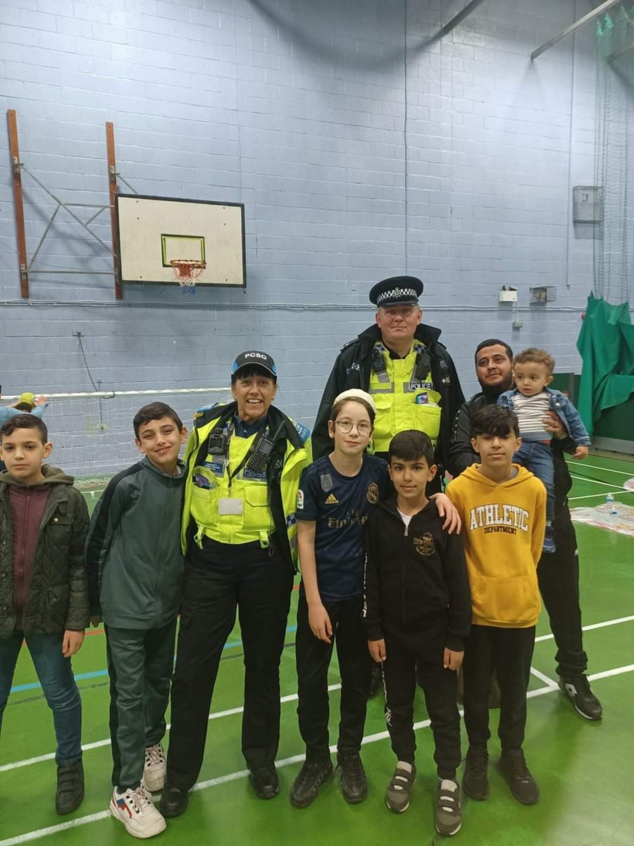 Inspector Haddock, PCSO Georgie Griffiths attended a Iftar dinner this evening. Met some lovely people as they broke fast and after Maghrib Prayer enjoyed their first meal of the day. Thank you to Laura and The Liverpool Muslim Outreach Society for making us so welcome.