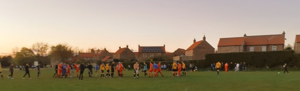 smilerhopper's tweet photo. Personal note after proper Emley, Ossett albion &amp; Shaw Lane I am proud that the little pub team from selby are now the highest ranked pub team in England. The same level as @FCHumberUnited 1 div below @SelbyTown_FC next season will be busier but look forward to being part of it https://t.co/q6LuajAUsY