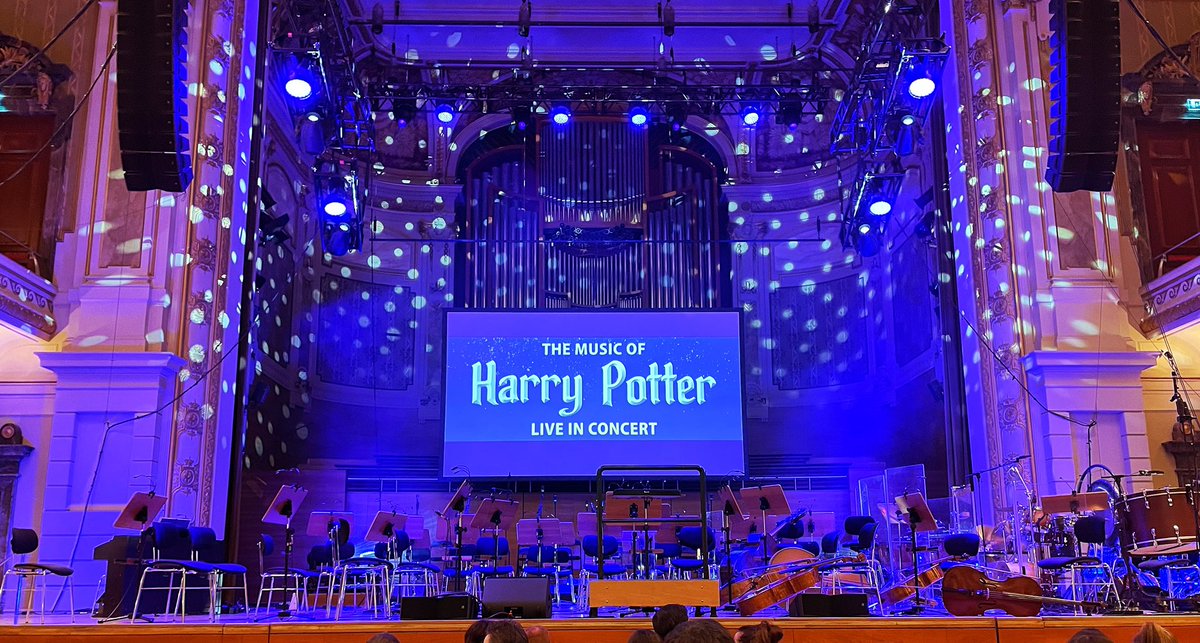 Elda_Lea's tweet photo. Music of #HarryPotter ✨🧙🏻 in unserer wunderschönen #Stadthalle in #Wuppertal 🧡🤗🙋🏻‍♀️ https://t.co/yUxbMaO9yN