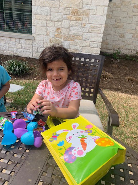 Village_Elem's tweet photo. Pre-k loved spending time at The Delaney😁 Thank you for the amazing Easter Egg hunt 🐇🥚  @GeorgetownISD @Becki_Ru @j_dorhauer03 @tbrent3A @hellokaylasmith @Melnorth85 https://t.co/OCe5UhylyY