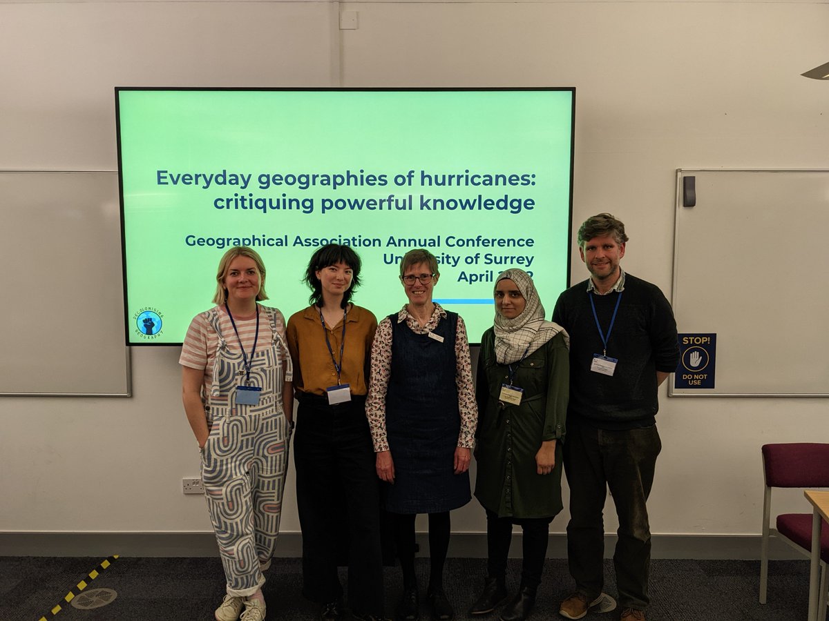 #GAConf22 was p incredible. Deeply honoured and grateful to work with these (and other members) of the <a href="/DecoloniseGeog/">Decolonising Geography</a> collective
