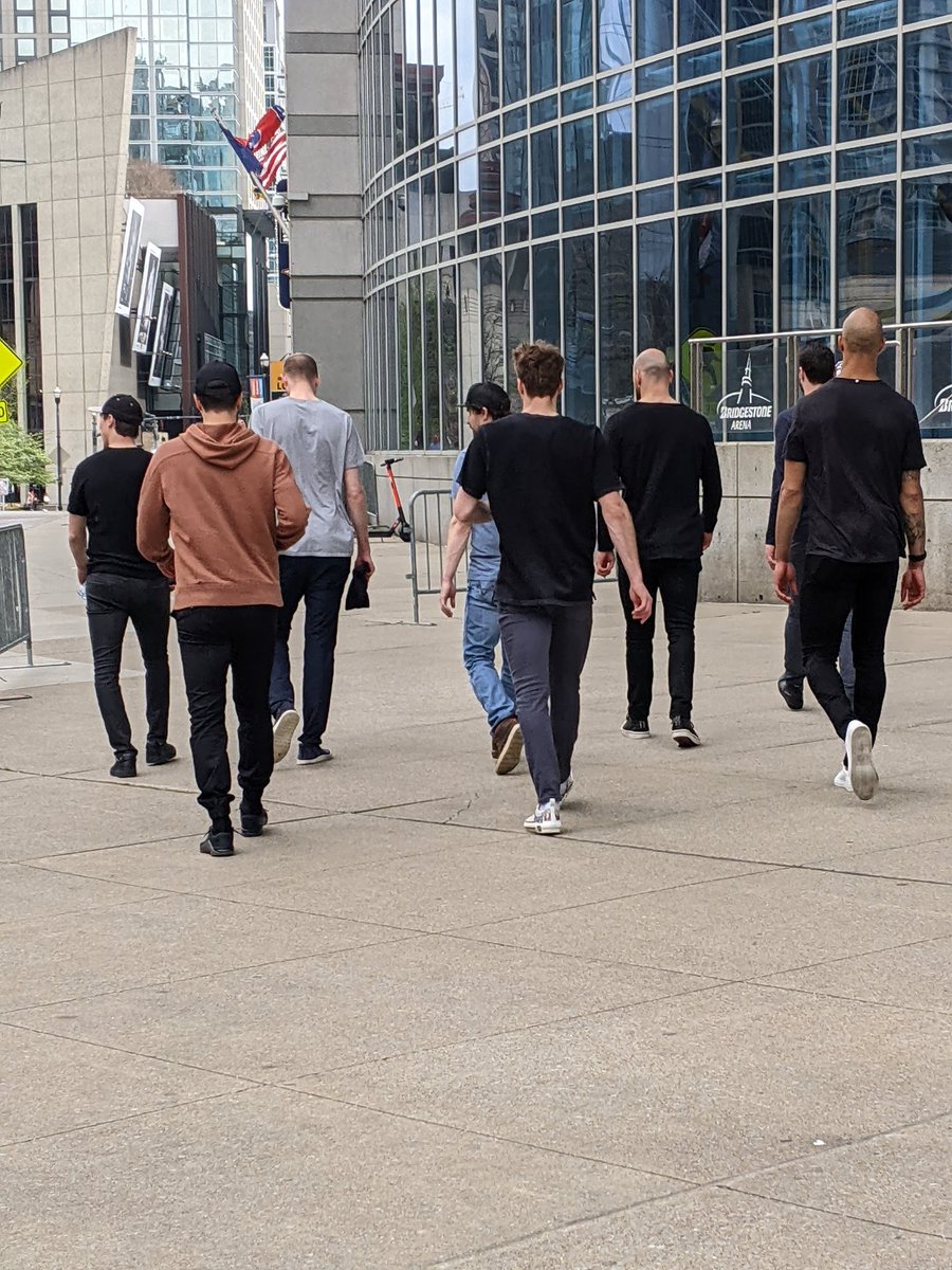 Straight outta #Edmonton and strolling to the arena in #Smashville. #Oilers #LetsGoOilers