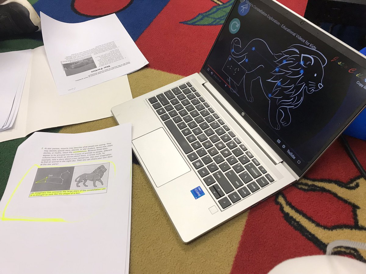 kristen_hepburn's tweet photo. Using multimodal literacies to make text to media connections! #contentlit #thesekidsrock @GRES_Principal @GRESDragons @srburnham326 @phrum https://t.co/4JzT4Mj6Ze