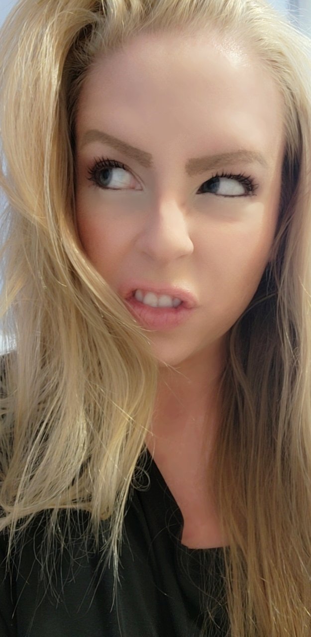 TW Pornstars - Vicktoria Tacos - The Fart Girl - OnlyFans Farts. Twitter. u smell that?. 8:54 PM