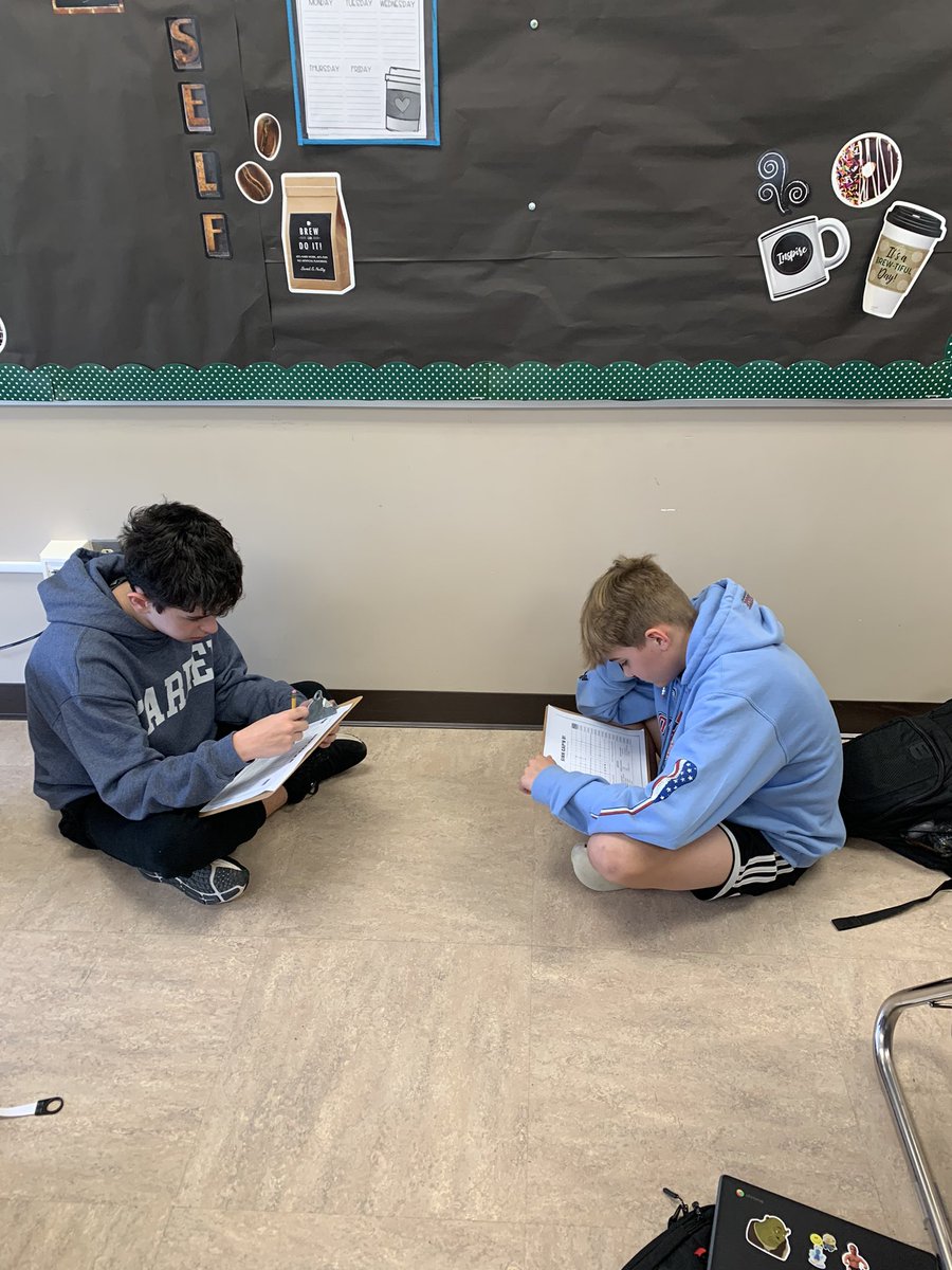MrsGordonKMS's tweet photo. Playing battleship to practice graphing in all four quadrants of the coordinate plane in Math 6 today 👍🏻 @KarrerMS https://t.co/3URvQL086U