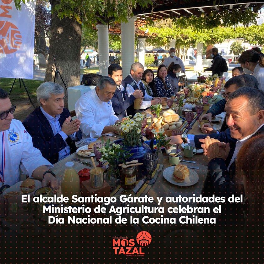 #DiaNacionalDeLaCocinaChilena en Mostazal, con el alcalde Santiago Gárate; el subsecretario de <a href="/MinagriCL/">Ministerio de Agricultura de Chile 🇨🇱</a>, José Guajardo; el director nacional de <a href="/INDAP_Chile/">INDAP_Chile</a>, Santiago Rojas; la Asociación Nacional de Chefs y varios otros invitados.