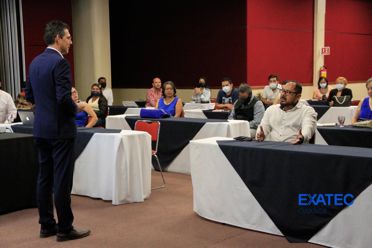 EXATECOax's tweet photo. Gracias a @Coparmexoaxaca , mesa directiva #EXATECOaxaca y a todos los asistentes presenciales y virtuales, por hacerlo posible.

Todo lo recaudado será destinado a la Beca @EXATEC por los Líderes del Mañana

#HaciendoComunidad #EXATECOaxaca #EXATEC https://t.co/O85JioB9Wq