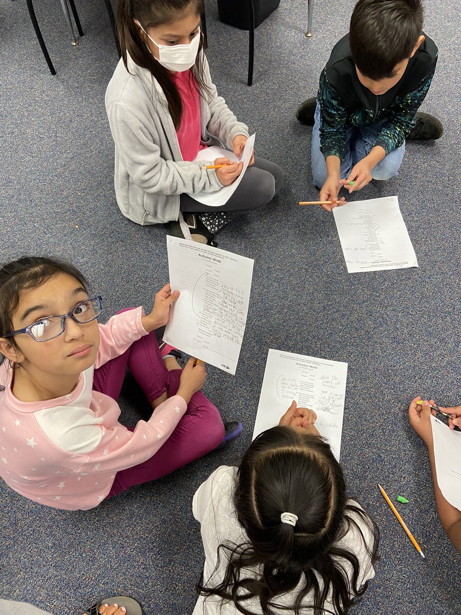 carreoncubs's tweet photo. Sharing our inferences 🧠 🎤@webbcubs #webbstudentdiscourse https://t.co/MVtVtr9h1f