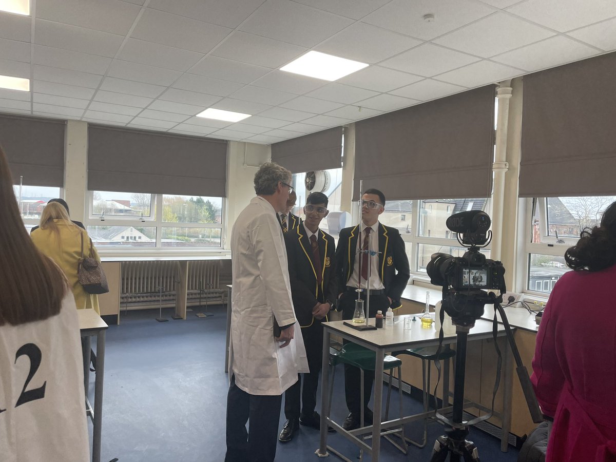 BellshillA's tweet photo. Wonderful to meet Prof. David MacMillan. Thank you to David for taking the time to talk to our young people and his positive messages about his education in Scotland. We’re so very proud of our young people who were truly inspired today. @NobelPrize  @Princeton https://t.co/VJ2ypM0rLO