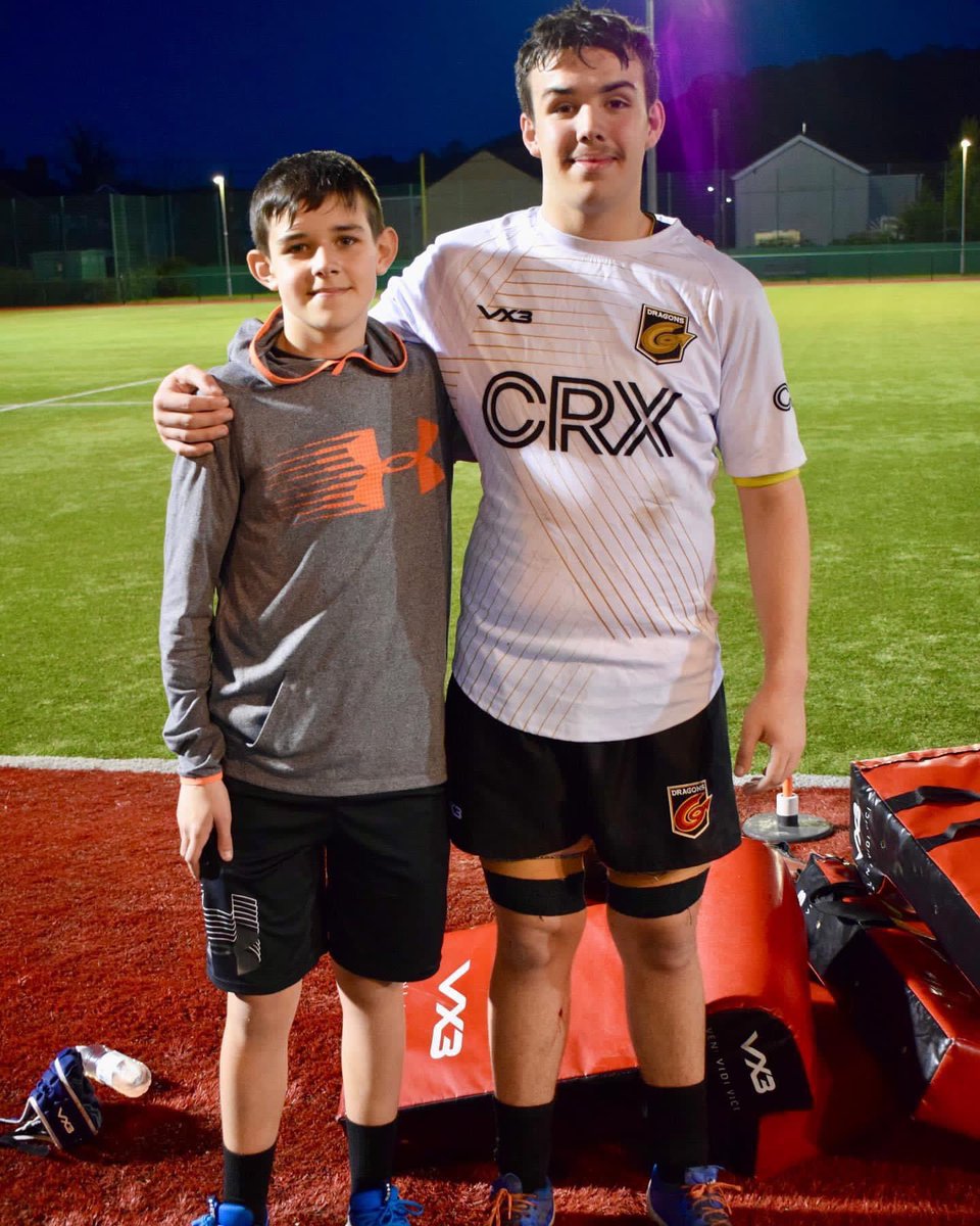 srcjt's tweet photo. Work hard play hard and the rewards will come. Super proud of this one tonight putting on the @dragonsrugby shirt 🔴⚫️🏉 @MrRichardsLSP @MrLewisLSP https://t.co/KC2z1miHiY