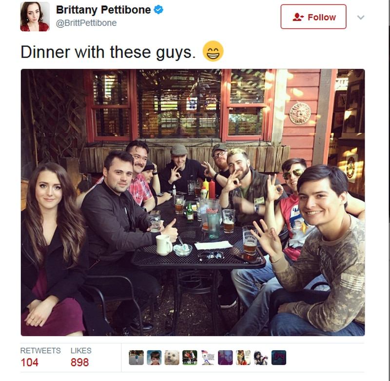 Ali tweet media