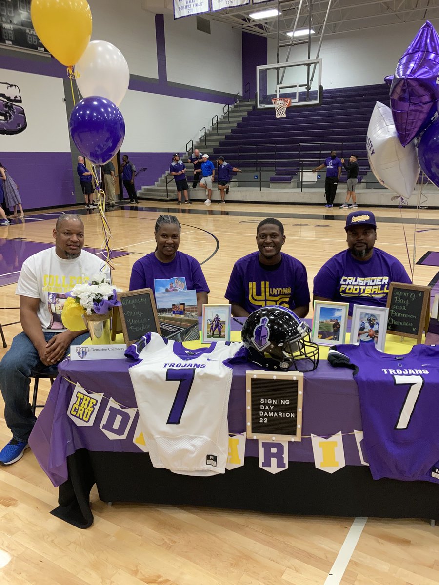 Congrats to Demarion Chambers for signing with UMHB. Now an official member of the Cru.