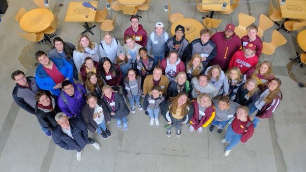 emma_potter22's tweet photo. Thank you @foodbankemich @TheFIA for allowing me to help and learn more about the community of Flint, MI. Shoutout to @karenaboutflint for teaching me about leadership through adversity and the importance of using my voice! An awesome experience given to be by @CMU_Leadership https://t.co/9nFBDnWLHZ