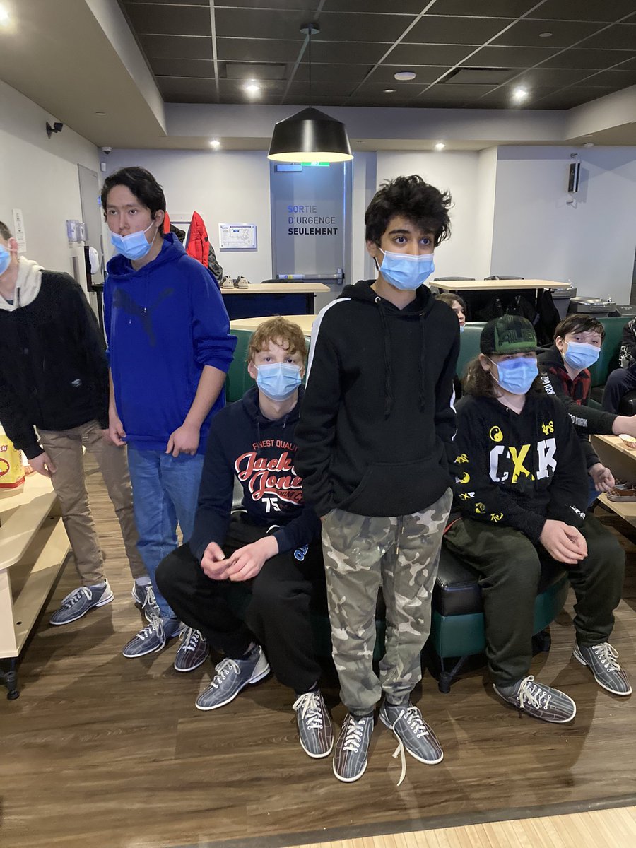 Cferhrhs's tweet photo. The CFER students got to do some bowling recently. https://t.co/cpfY7Ar8Y0