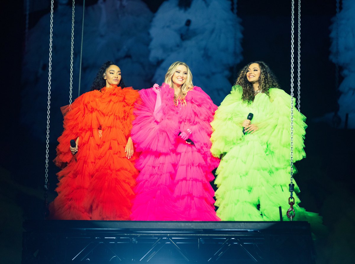 LittleMix's tweet photo. A major outfit appreciation post 🧡💗💚 @ZedTasty @JamieMcfarland 

📸 @GeorgieGibbon https://t.co/94oI6dG4gT