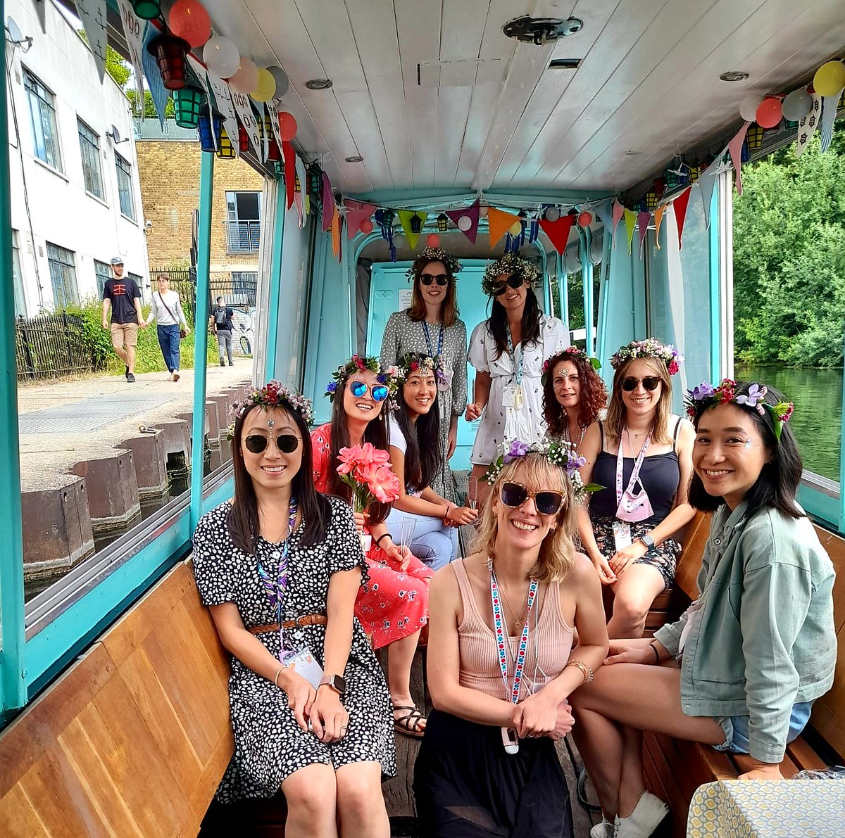 It's going to be a lovely sunny Easter! We have a few slots left so call 07535 212 512 now to book! Byo food/drinks &amp; friends for a leisurely trip along London's historic canals!