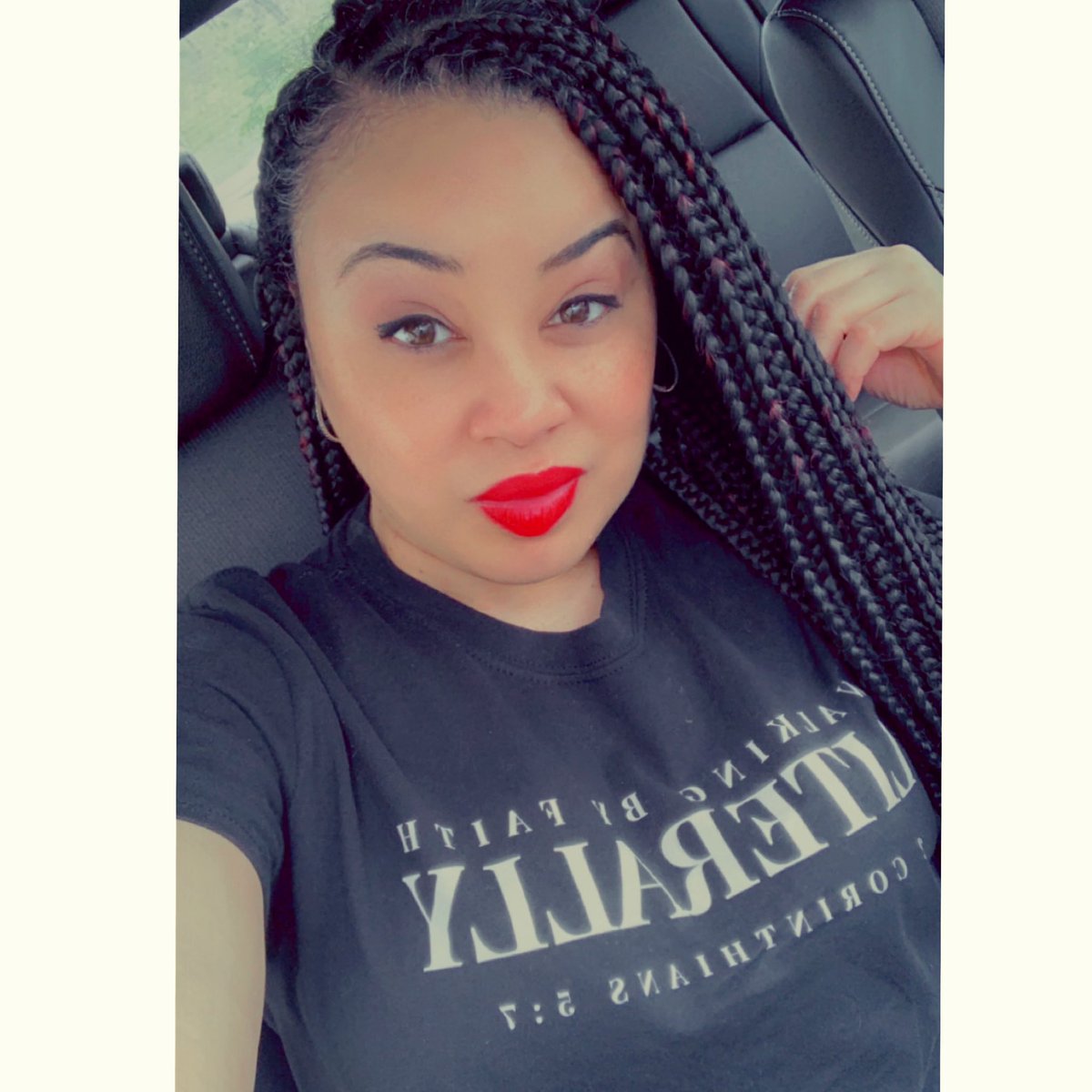 MsTaiJ's tweet photo. 🗣SPRING BREAK!!!! 😆 I want to thank my sister Mo for my “Walking By Faith LITERALLY” shirt. I live by this scripture “LITERALLY” 😆💙 #LoveMyShirt #FaithWalk #AlarmOff #SpringBreak #EnjoyingThisBeautifulSunnyDay☀️ https://t.co/RQQG1MRJOk