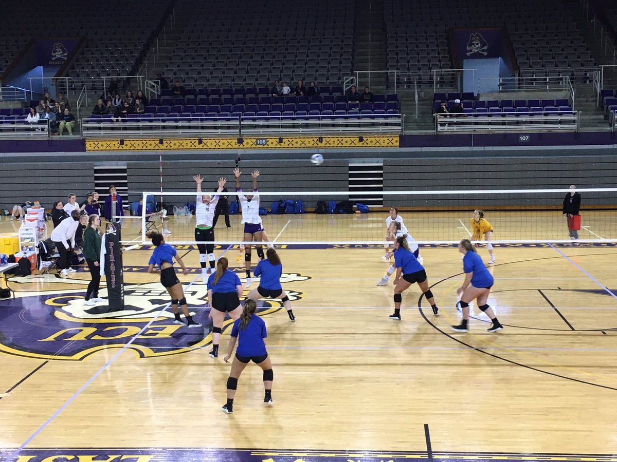 ChingChingSA's tweet photo. Enjoyed watching @JenningsHall10 compete this weekend for @ECUVB!  Go Pirates!  
#ECUVolleyball
#ChingChing https://t.co/JYB8ZwlRL9