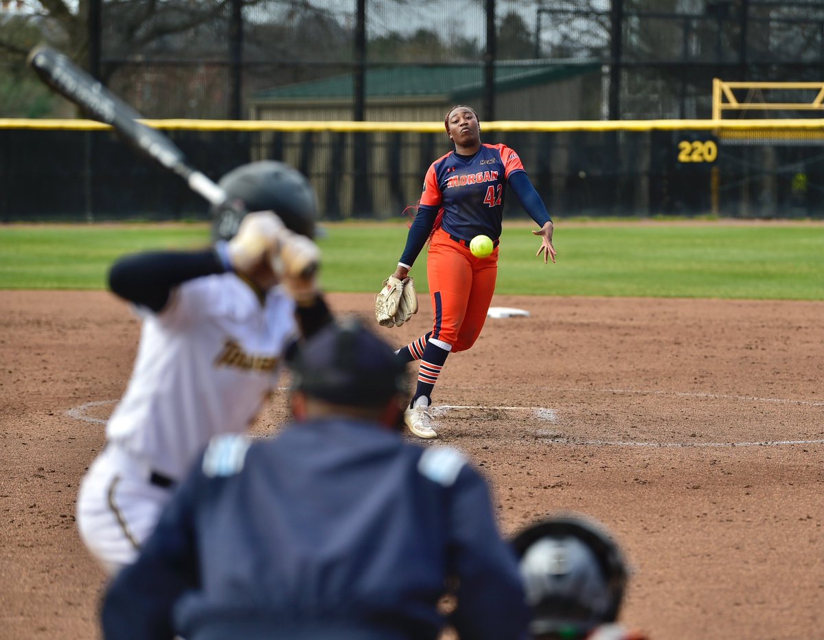 MorganStateSB's tweet photo. 💥💥NEW RECORD ALERT💥💥

During this game Anaya Hunte set a new Morgan pitching record of 16 strike outs in a game!!

#gobears #beardown #grit https://t.co/TyMi4okPao