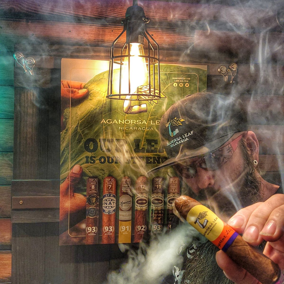 cigarprop's tweet photo. Tonight I'm smoking my absolute favorite cigar @AganorsaLeaf cigar.
The Supreme Leaf Belicoso.
Check out @CoronaCigarCo for all your Aganorsa needs!
#aganorsaleaf #supremeleaf #coronacigar #cigarprop https://t.co/PA4EQ6d0si