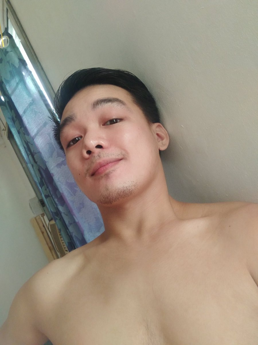 imkenxo's tweet photo. kayo ha. bad yan. holy week #inigo #iñigo ang sinisearch nyo. minus points kayo nyan mga bebe https://t.co/PfMzJhTyU5