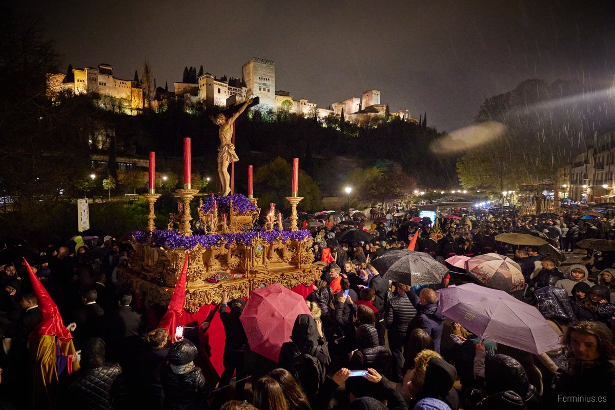 Ni la lluvia... Semana Santa en Granada.