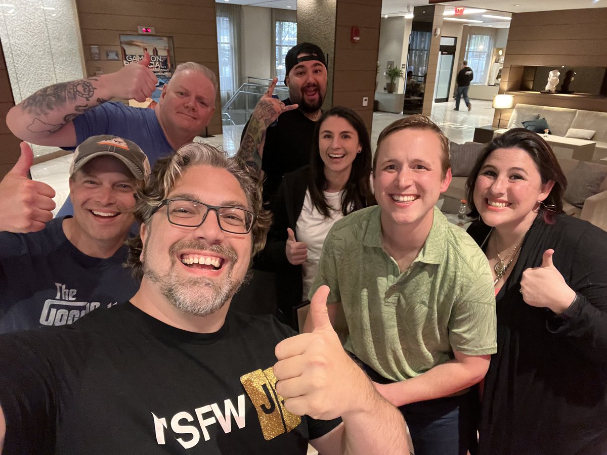 GantLaborde's tweet image. Photo of #devnexus2022 friends and latecomer