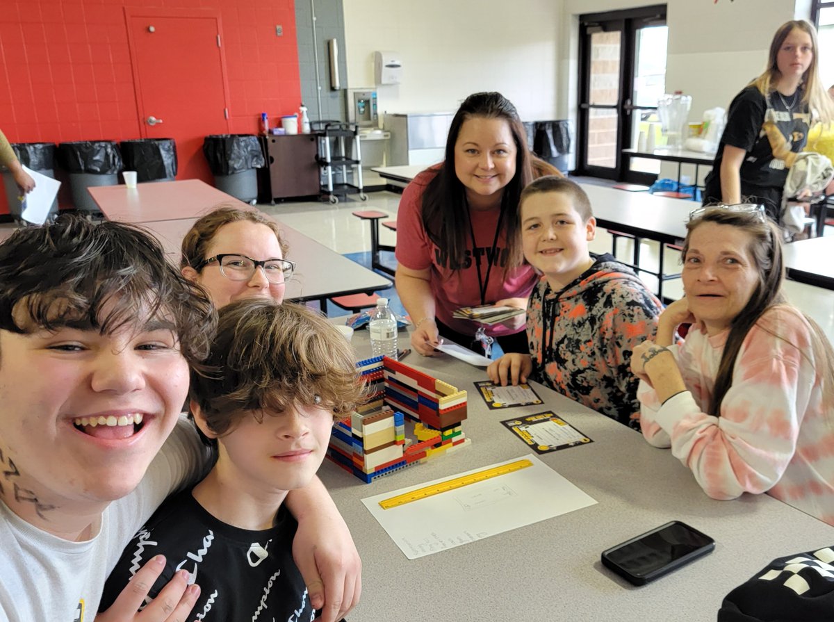 Westwood_Middle's tweet photo. Project Isaac Family and Community Night was so much fun! Lego Competition with a "Hometown Fair" theme, face-painting, and outdoor games. @officialdaniwv #ExtendedDayLearning #CommunityConnections https://t.co/37gz6gYNB7