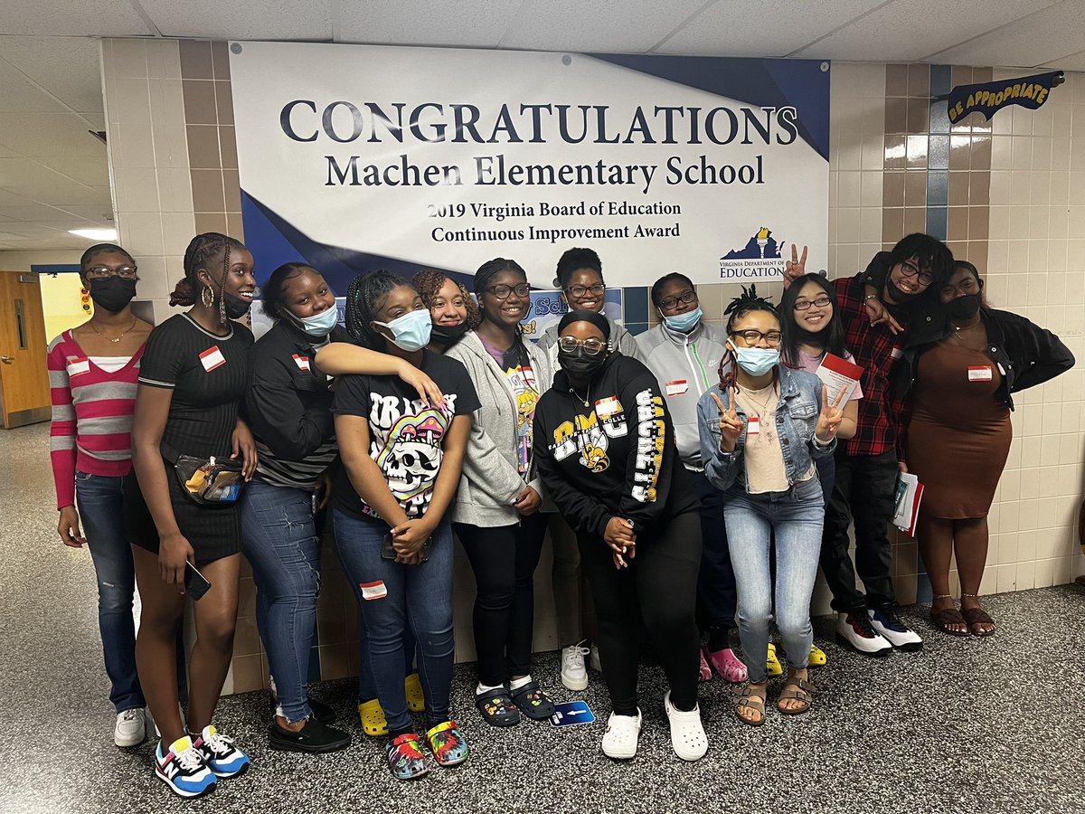 Machen Elementary (@machenelem) on Twitter photo Thank you to the Hampton High School Health, Human, and Financial Services Academy students for reading to our Mustangs today. <a href="/HamptonCSchools/">Hampton City Schools</a> <a href="/HCS_AoH/">Academies of Hampton</a> #WeAreHCS Thank you to the Hampton High School Health, Human, and Financial Services Academy students for reading to our Mustangs today. <a href="/HamptonCSchools/">Hampton City Schools</a> <a href="/HCS_AoH/">Academies of Hampton</a> #WeAreHCS