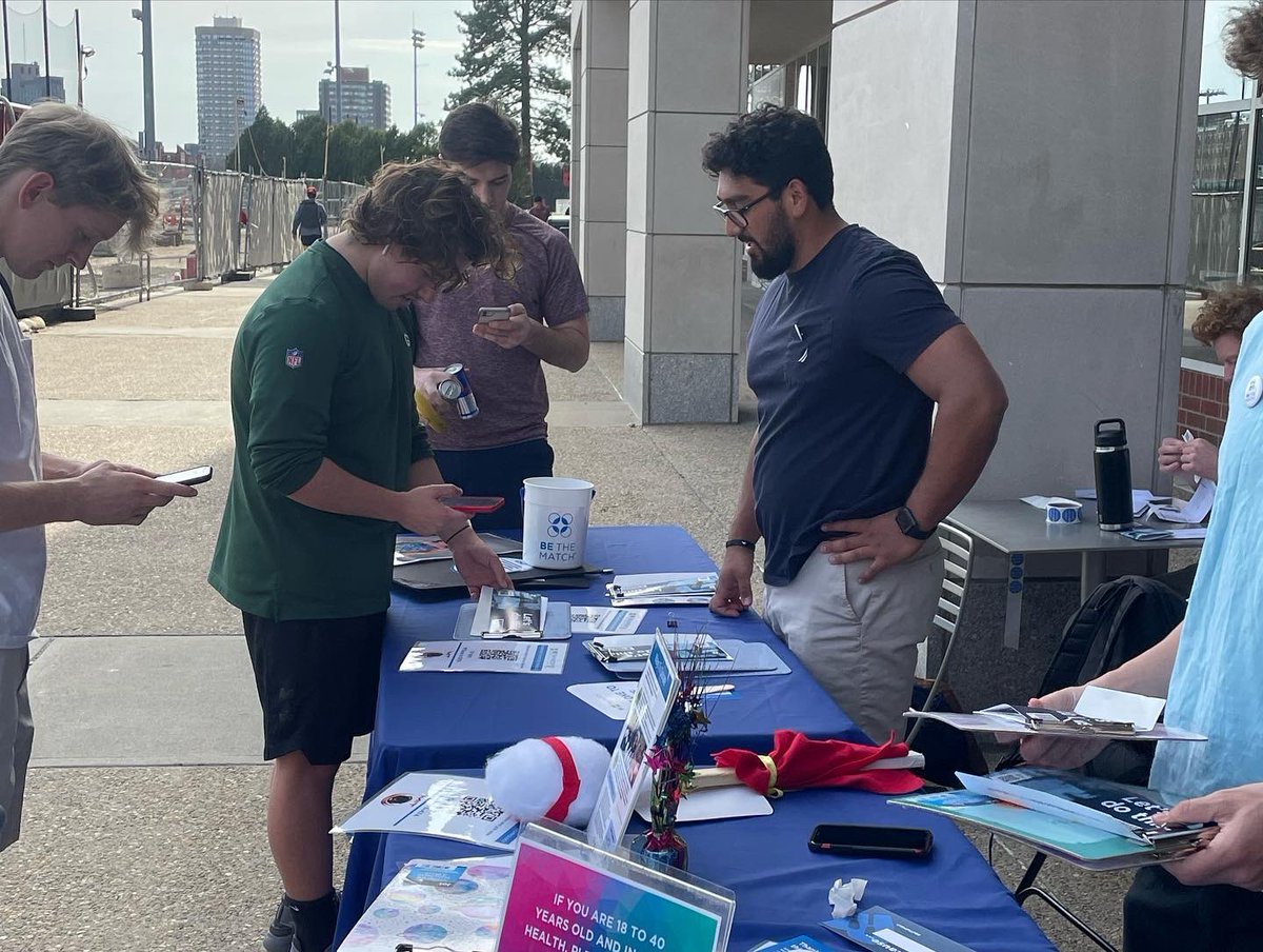 The Engineers were proud to #GetInTheGame with @BeTheMatch and @BeTheMatchNE! Our players posted up outside the Z-Center and collected nearly 200 samples that could potentially #SaveALife. Great work, guys! #RollTech🦫🏈📚