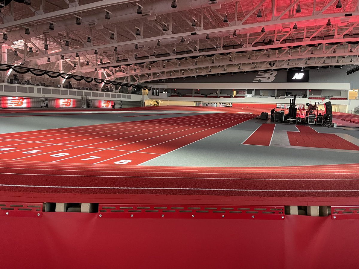 BostonTweet's tweet photo. Opening night at the TRACK at New Balance. https://t.co/QZVNQWIMZ0