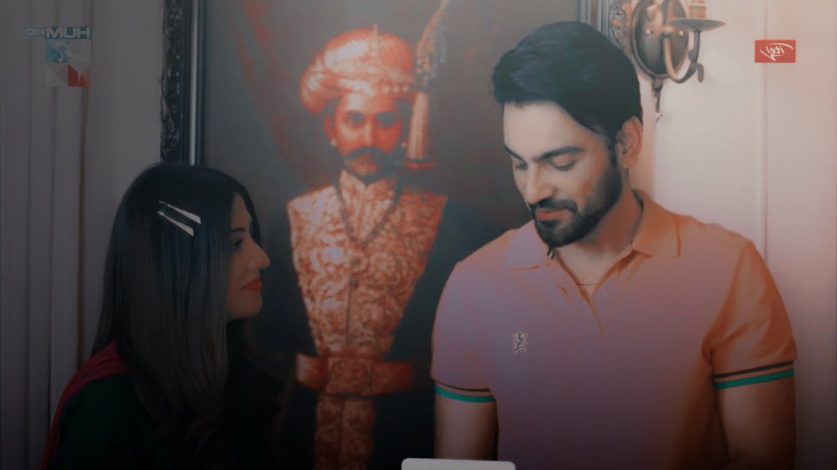 insaanhunyaaar's tweet photo. "She looks at him" 
"He looks at her"
✨They looked happy around each other✨
#Paristan #ParSam https://t.co/XwAuPHAnhx