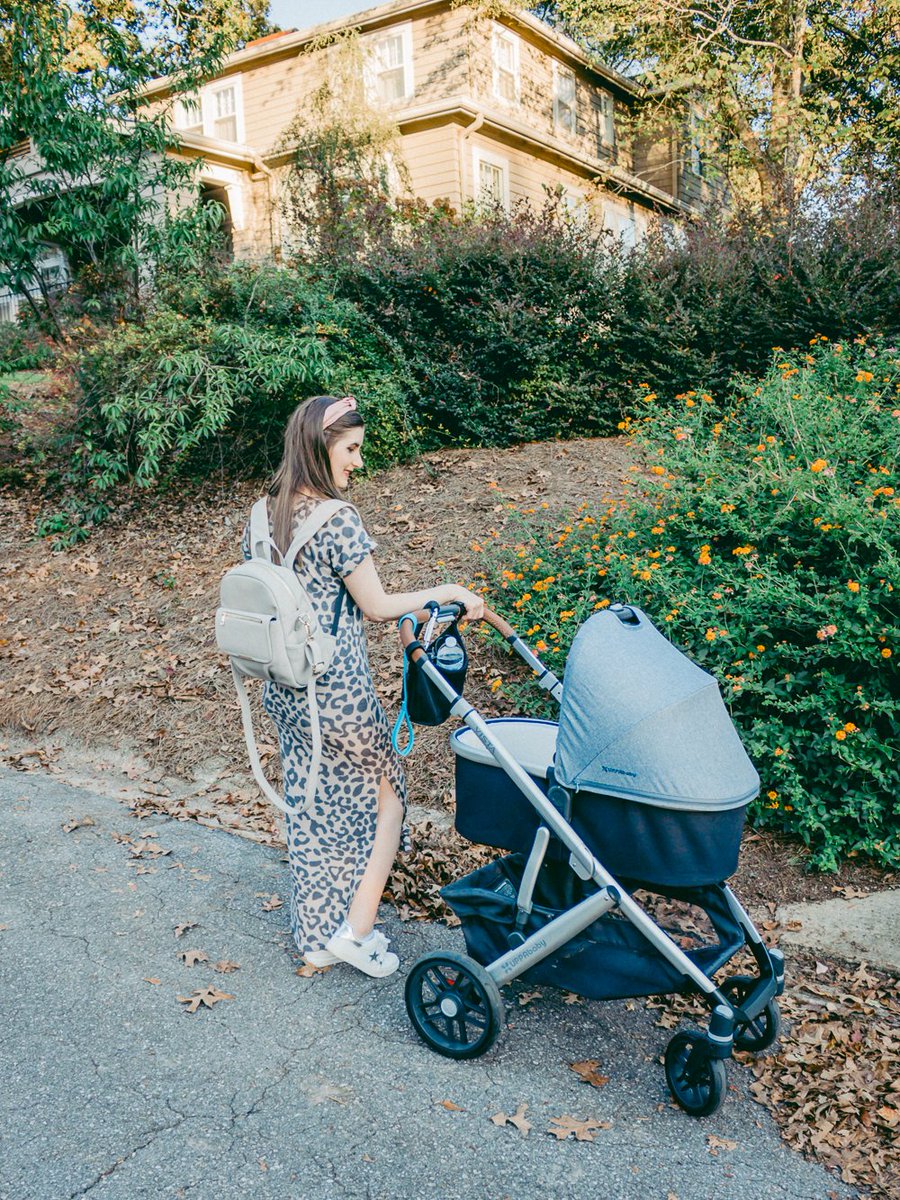 PrettyPokets's tweet image. THE PERFECT SIZE - Our small backpack is ideal for sightseeing, daypack &amp;amp; travel. Hands-free freedom in carrying your essentials.

 #smallbackpack #backpacks #backpackmini #veganleather #backpacksforwomen #womenowned #backpack #daypack