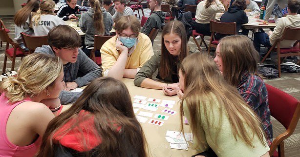 MinSue44's tweet image. Little Hawkeye Conference Math Contest! 
Our kids did great! Congratulations to The 11th grade team who placed 1st and Leo Friedman tied for first place in the junior category! Way to represent NHS! RedPride! @CardinalAD