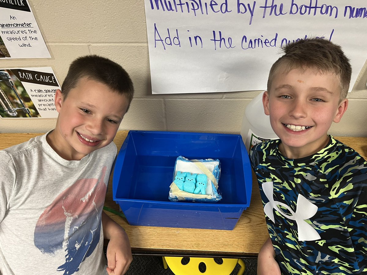MelissaColbert2's tweet photo. Peep raft stem challenge! #growingtogether @HumbleISD_HHE https://t.co/Sh0xbvLpAg