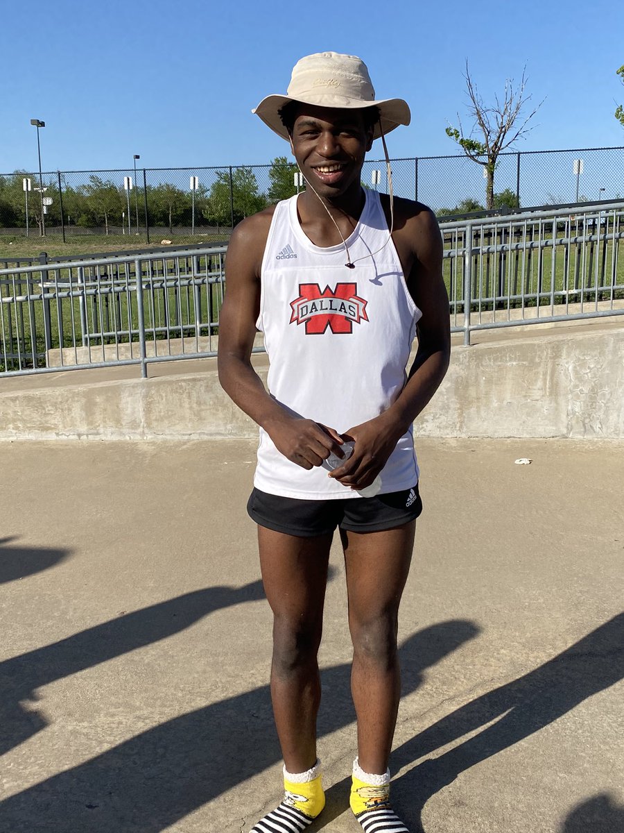 WoodrowTrackXC's tweet photo. Boys District CHAMPS so far: Isaac Onuoha (High Jump) and Ajit Friedmann (3200). Stellar start by the boys! https://t.co/poMm51ypab