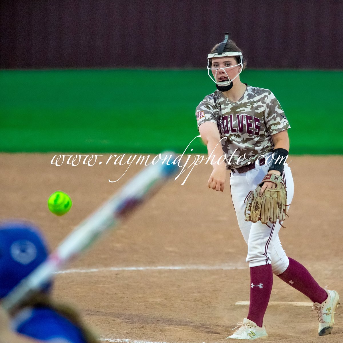 RaymondJPhotos's tweet image. Thanks to the fanmilies that pre-registered for game photos, each received 50+ images.. thanks again @Davenport_SB for your support! @Davenport_HS @DavenportWolves #BTP #wolvessoftball Spots available for the final home game app.gfcrew.com/register/3199