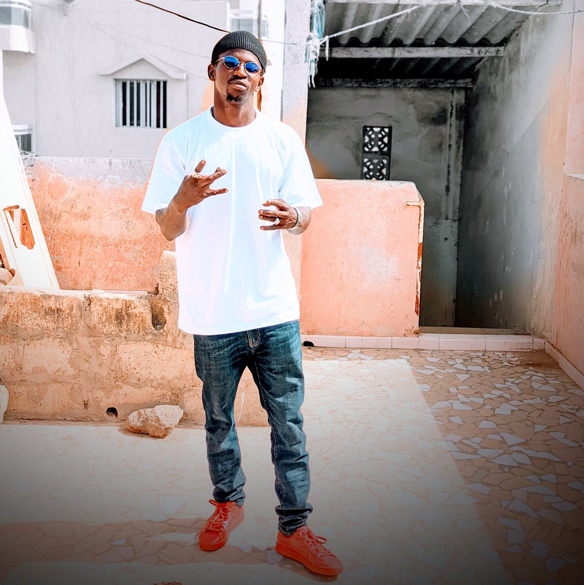 Breadwinner_oz's tweet photo. #NewProfilePic https://t.co/KsWhI8qLQR