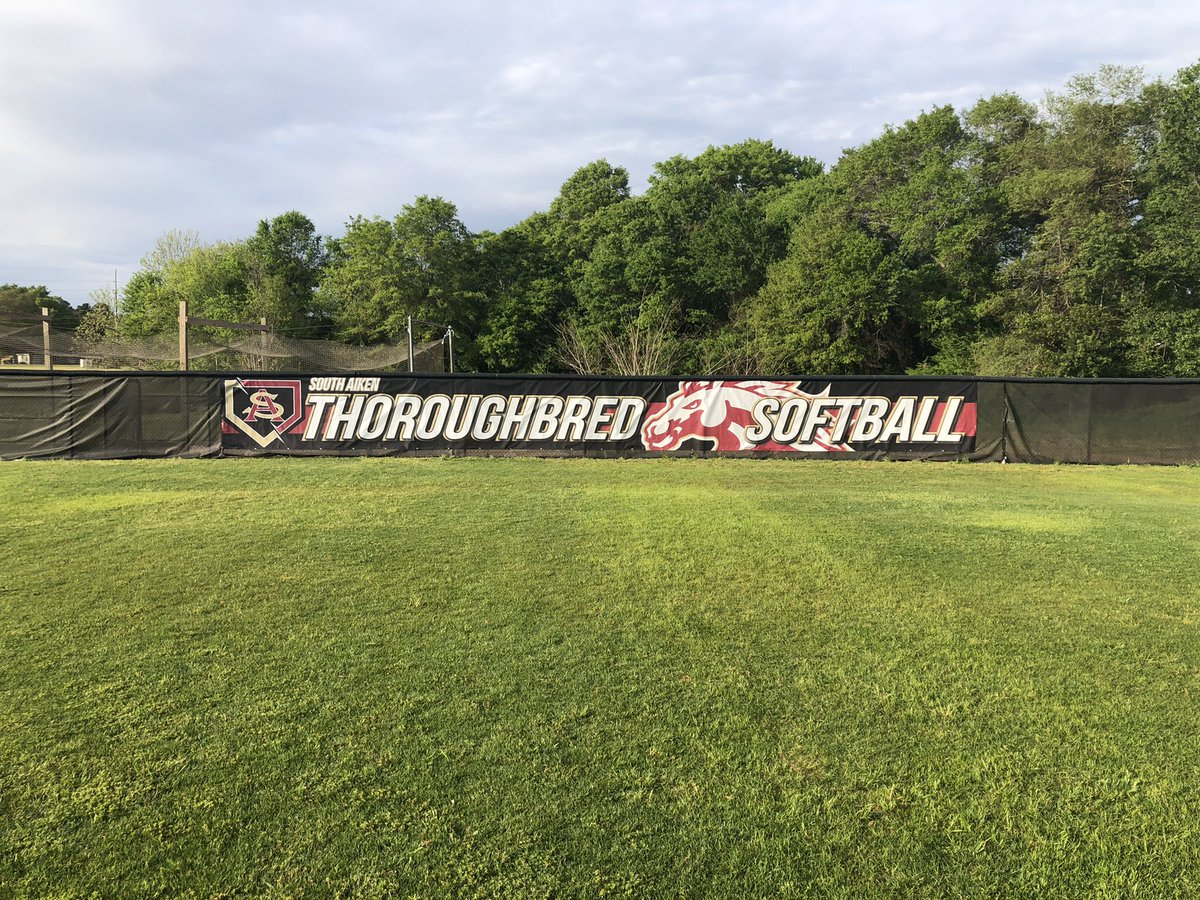 WKPackPrinting's tweet photo. Latest project done!  @WKPackPrinting project for coach Radford and South Aiken softball. https://t.co/b8OsQiGwe3