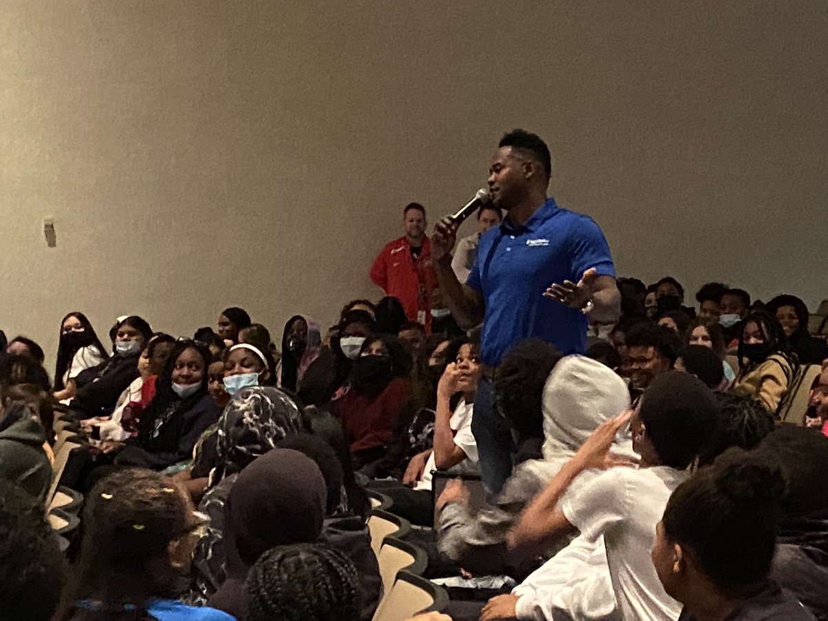 Creston (@crestonims) on Twitter photo Our 7th and 8th grade students got to hear former Colts player, Ray McElroy today at Creston! What an amazing experience for our kiddos! <a href="/RayMcElroy47/">Ray McElroy</a> <a href="/MSDWarrenSupt/">Dr. Tim Hanson</a> <a href="/msdwarren/">MSD of Warren Township</a> Our 7th and 8th grade students got to hear former Colts player, Ray McElroy today at Creston! What an amazing experience for our kiddos! <a href="/RayMcElroy47/">Ray McElroy</a> <a href="/MSDWarrenSupt/">Dr. Tim Hanson</a> <a href="/msdwarren/">MSD of Warren Township</a>