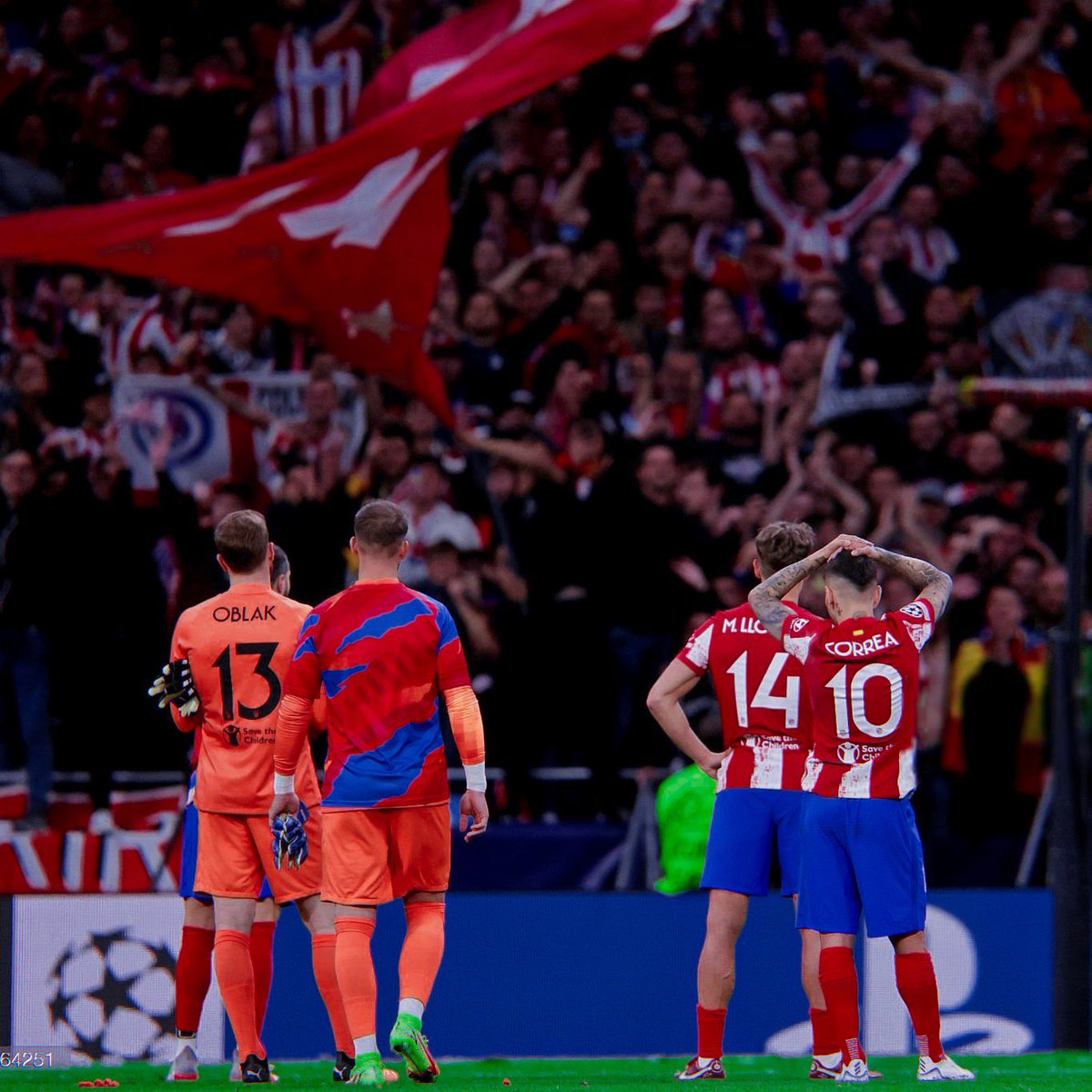 GabismoATM's tweet photo. No tiene que ver con el fútbol. Tiene que ver con la vida. Orgullosos de ser del Atlético de Madrid. https://t.co/arvdqv8zC0