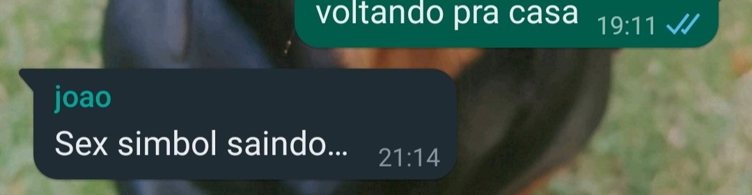 flevvers's tweet image. meu pai todo dia. literalmente.